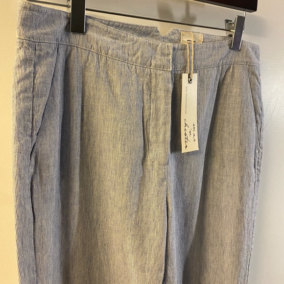 Linen pants - Picture 2 of 2